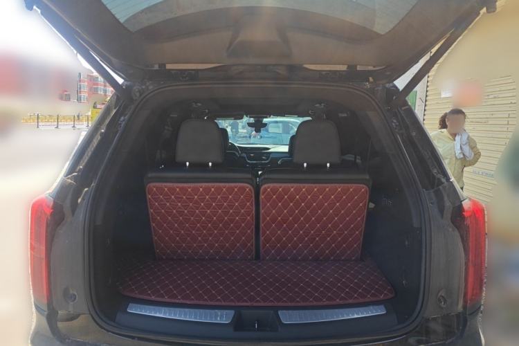 Used Cadillac XT6 2021 28T Six-Seater Four-Wheel-Drive Luxury Version Trunk