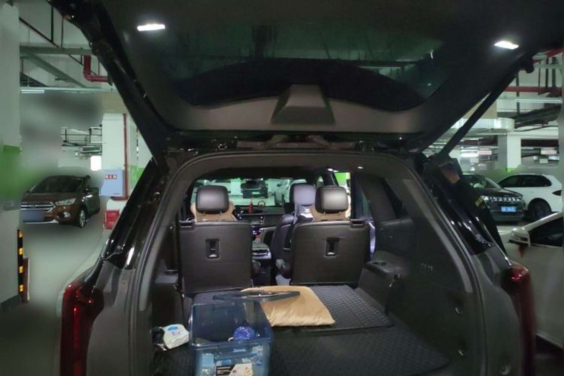 Used Cadillac XT6 2021 2.0T 6-Seater Two-Wheel Drive Luxury Version Trunk