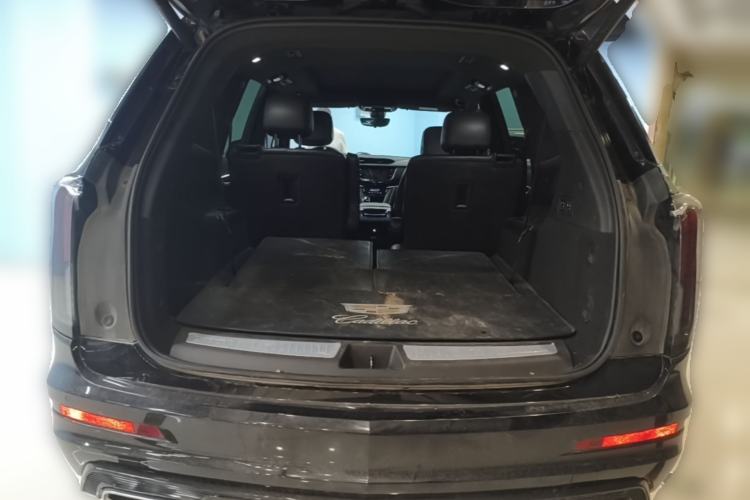Used Cadillac XT6 2021 Revised Version 2.0T 6-Seater Four-Wheel Drive Premium Edition Trunk