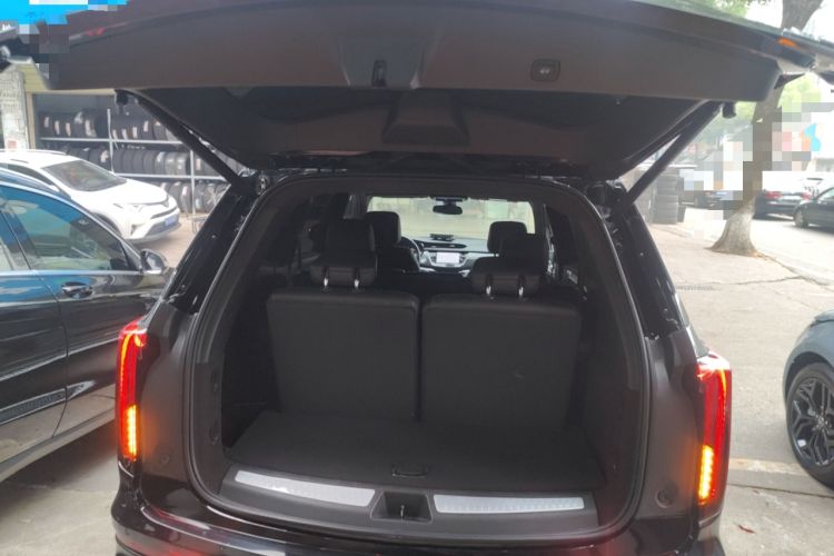 Used Cadillac XT6 2021 2.0T 7-Seater Two-Wheel-Drive Luxury Version Trunk