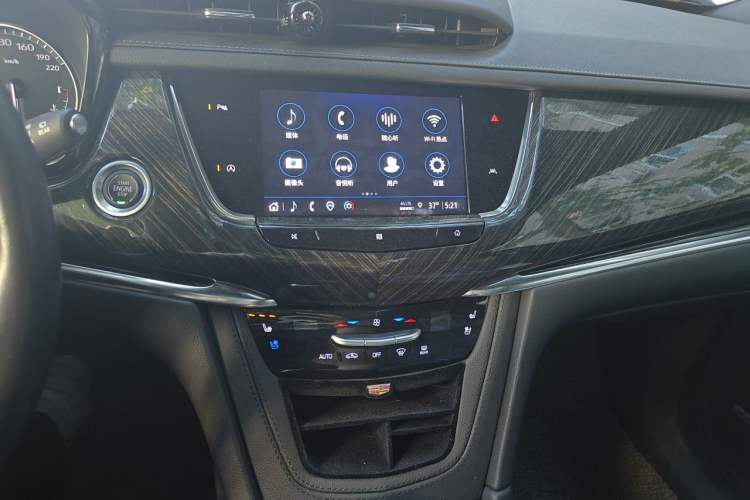 Used Cadillac XT6 2021 2.0T 7-Seater Four-Wheel Drive Luxury Version Audio And AC Panel