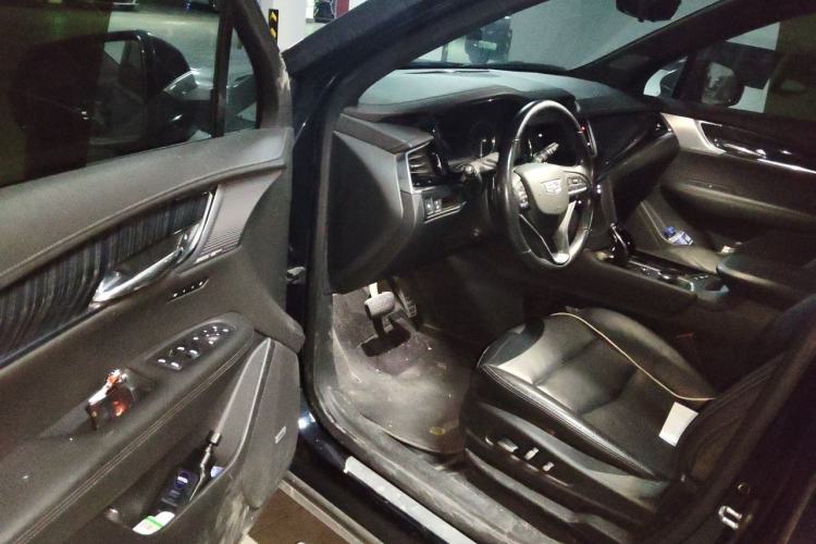 Used Cadillac XT6 2021 2.0T Six-Seater Four-Wheel-Drive Luxury Version Driver Seat