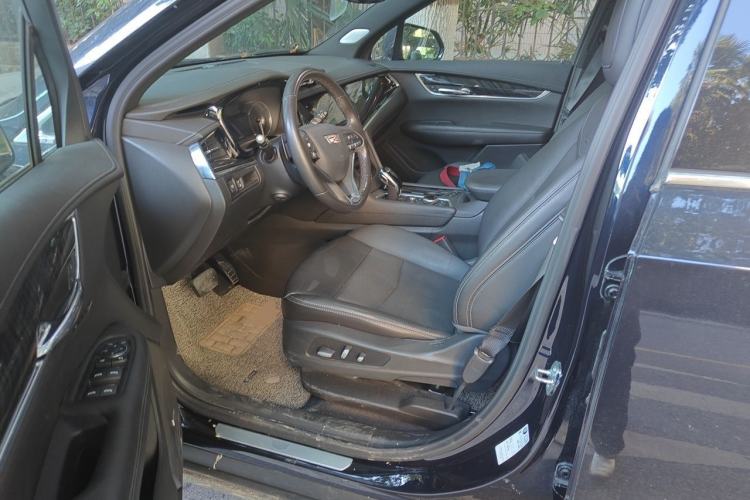 Used Cadillac XT6 2021 2.0T 7-Seater Four-Wheel Drive Luxury Version Driver Seat