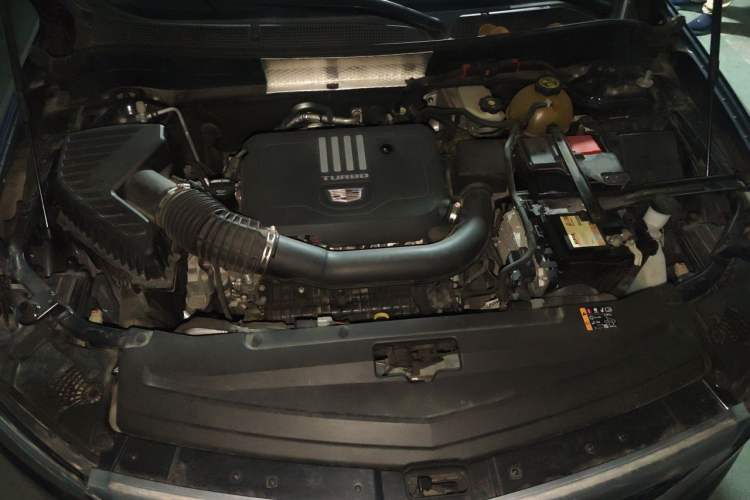 Used Cadillac XT6 2021 2.0T 7-Seater Four-Wheel Drive Luxury Version Engine Bay