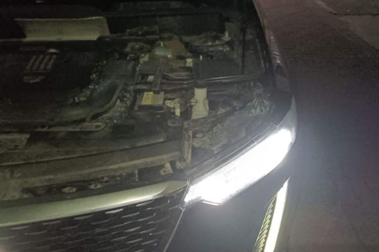 Used Cadillac XT6 2021 28T Six-Seater Luxury Version Engine Bay Left