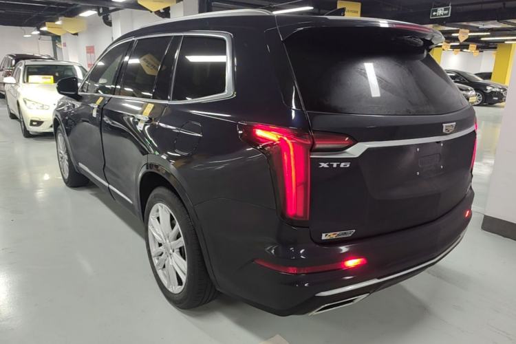 Used Cadillac XT6 2021 2.0T 6-Seater Two-Wheel Drive Luxury Version Exterior 2
