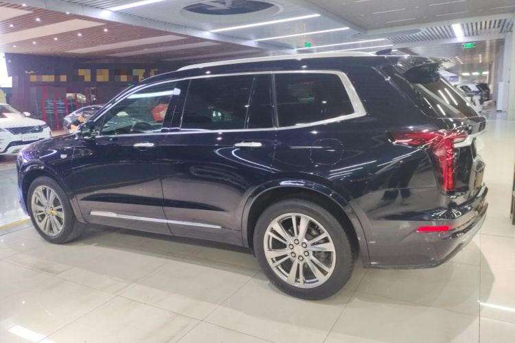 Used Cadillac XT6 2021 28T Six-Seater Luxury Version Exterior 3