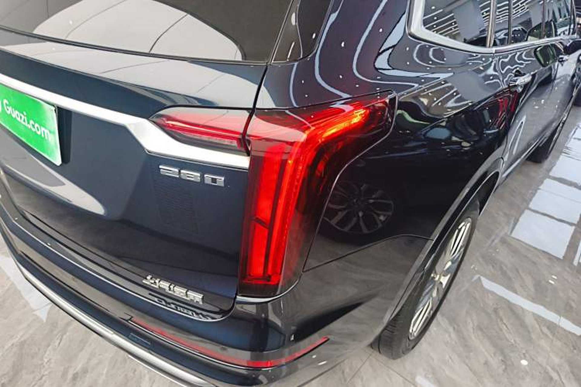 Used Cadillac XT6 2021 2.0T 6-Seater Two-Wheel Drive Luxury Version Exterior 3