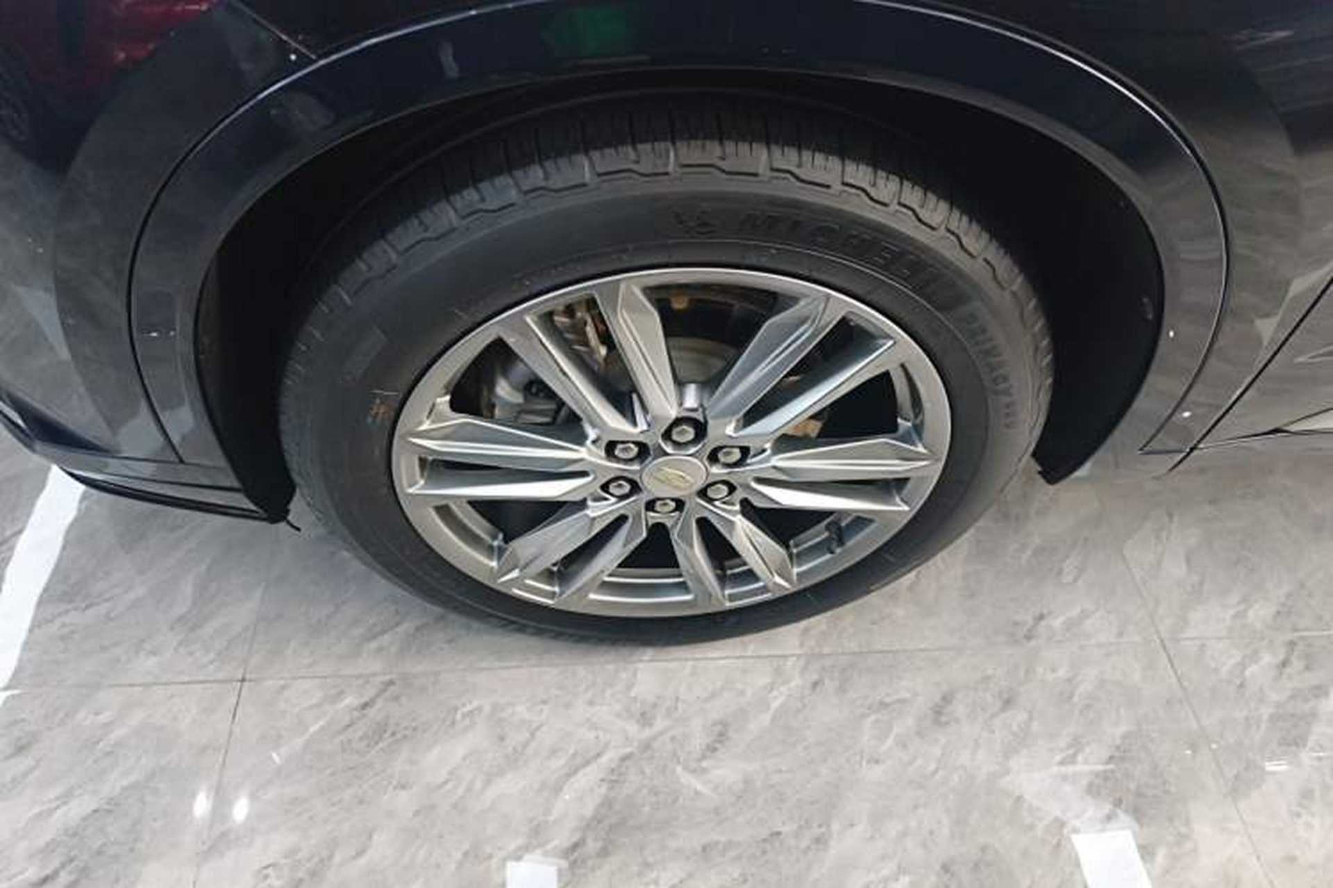 Used Cadillac XT6 2021 2.0T 6-Seater Two-Wheel Drive Luxury Version Exterior 4