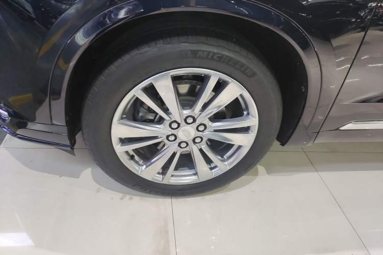 Used Cadillac XT6 2021 28T Six-Seater Luxury Version Exterior 7