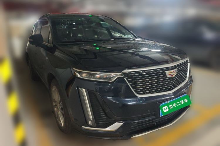 Used Cadillac XT6 2021 2.0T 6-Seater Two-Wheel Drive Luxury Version Front Right 45 Deg
