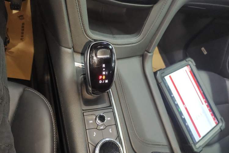 Used Cadillac XT6 2021 28T Six-Seater Luxury Version Gear Lever