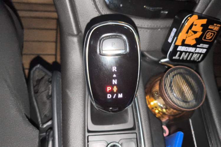 Used Cadillac XT6 2021 28T Seven-Seater Luxury Version Gear Lever