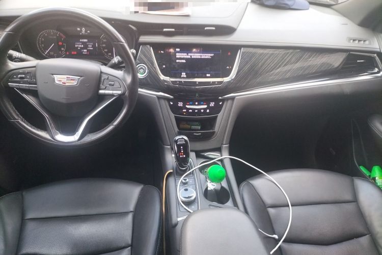 Used Cadillac XT6 2021 28T 7-Seater Luxury Sporty Enjoy-the-Comfort Safety Edition Headliner