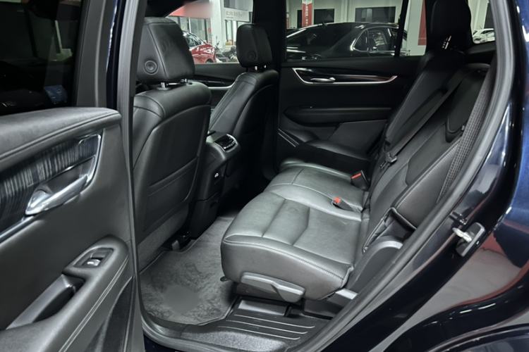 Used Cadillac XT6 2021 2.0T 7-Seater Two-Wheel-Drive Luxury Version Interior 1