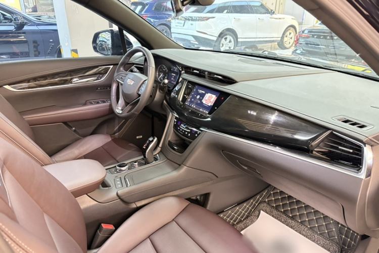 Used Cadillac XT6 2021 28T Six-Seater Four-Wheel-Drive Luxury Version Interior 2