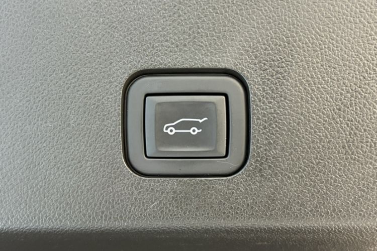 Used Cadillac XT6 2021 28T Six-Seater Four-Wheel-Drive Luxury Version Interior 6