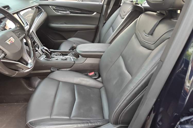 Used Cadillac XT6 2021 2.0T 7-Seater Four-Wheel Drive Luxury Version Left Front Seat