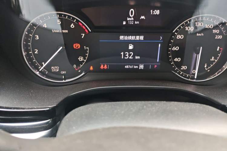 Used Cadillac XT6 2021 28T Six-Seater Four-Wheel-Drive Luxury Version Odometer Close Up