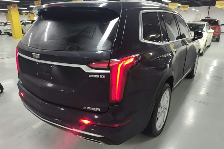 Used Cadillac XT6 2021 2.0T 6-Seater Two-Wheel Drive Luxury Version Rear Right 45 Deg