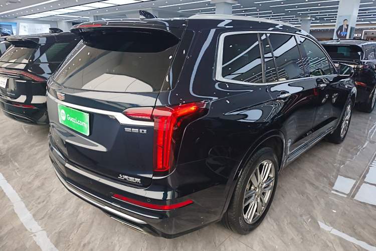 Used Cadillac XT6 2021 2.0T 6-Seater Two-Wheel Drive Luxury Version Rear Right 45 Deg