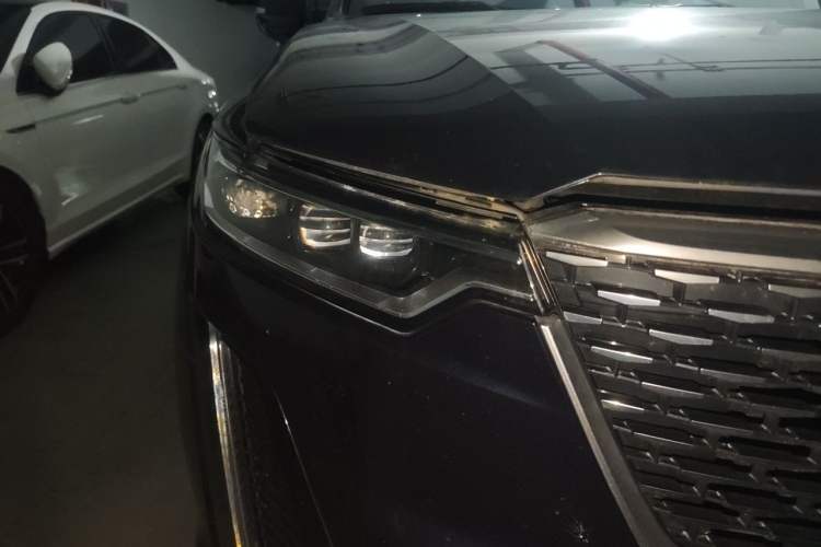 Used Cadillac XT6 2021 2.0T 7-Seater Four-Wheel Drive Luxury Version Right Front Headlight