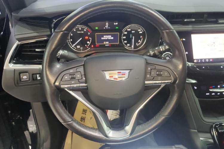 Used Cadillac XT6 2021 28T Six-Seater Luxury Version Steering Wheel