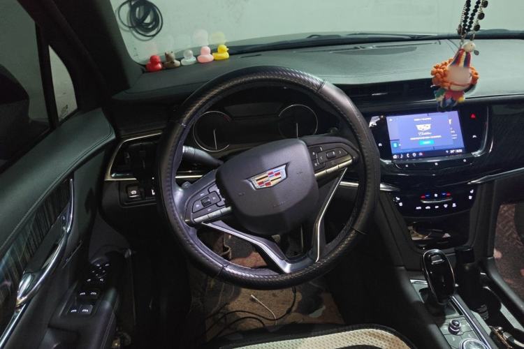 Used Cadillac XT6 2021 28T Six-Seater Four-Wheel-Drive Luxury Version Steering Wheel