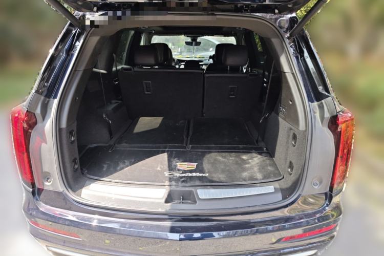 Used Cadillac XT6 2021 2.0T 7-Seater Four-Wheel Drive Luxury Version Trunk