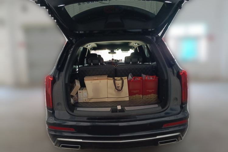 Used Cadillac XT6 2021 2.0T 6-Seater Two-Wheel Drive Luxury Version Trunk