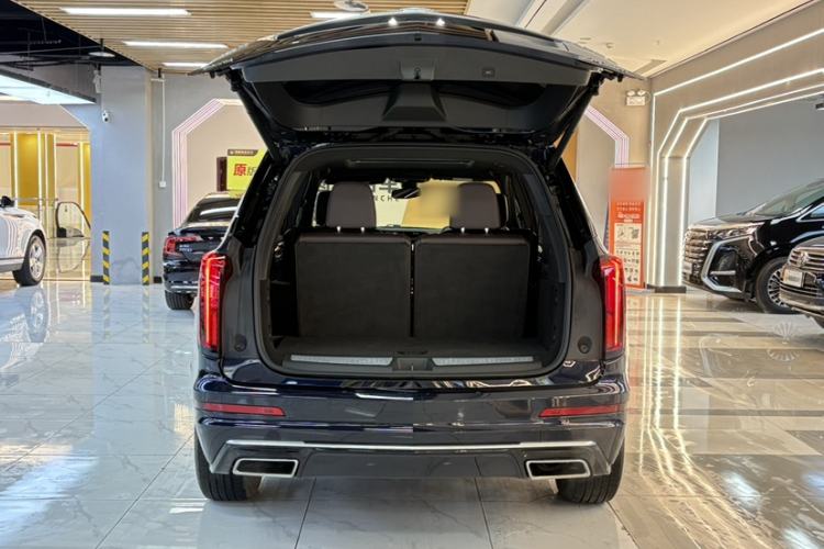 Used Cadillac XT6 2021 28T Six-Seater Four-Wheel-Drive Luxury Version Trunk