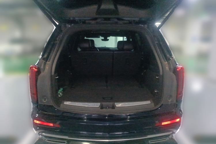 Used Cadillac XT6 2021 2.0T 7-Seater Four-Wheel Drive Luxury Version Trunk