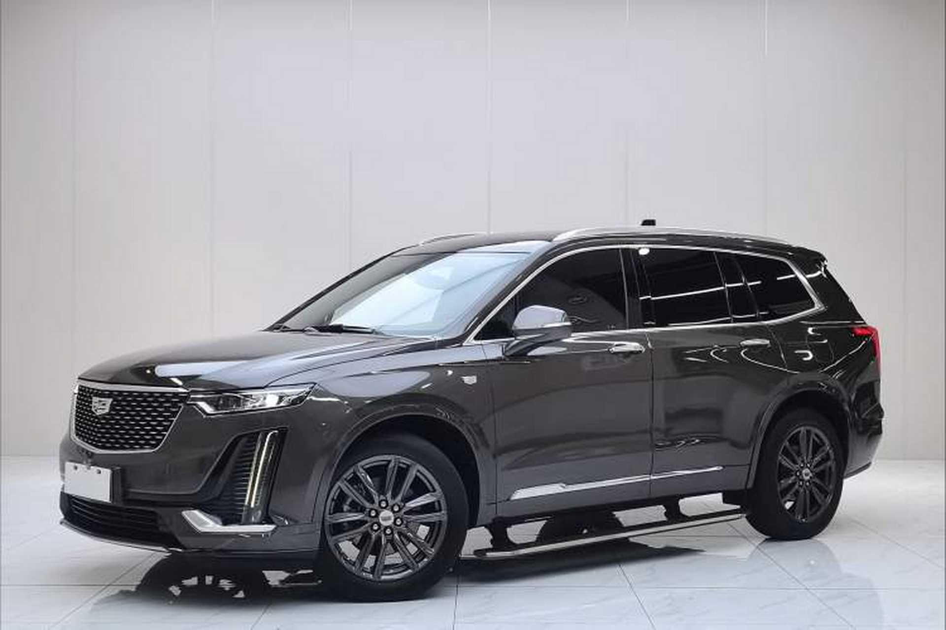 Used Cadillac XT6 2021 2.0T 7-Seater Four-Wheel Drive Luxury Version Front Left 45 Deg