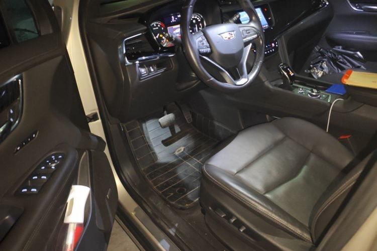 Used Cadillac XT6 2021 28T Six-Seater Four-Wheel-Drive Luxury Sport Model Driver Seat