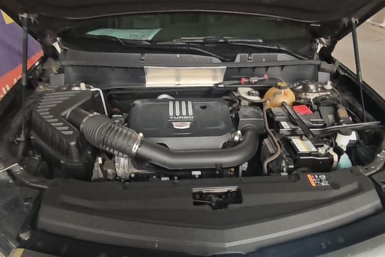 Used Cadillac XT6 2021 2.0T 7-Seater Two-Wheel-Drive Luxury Version Engine Bay