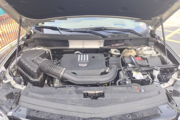 Used Cadillac XT6 2021 2.0T Six-Seater Four-Wheel-Drive Platinum Edition Engine Bay