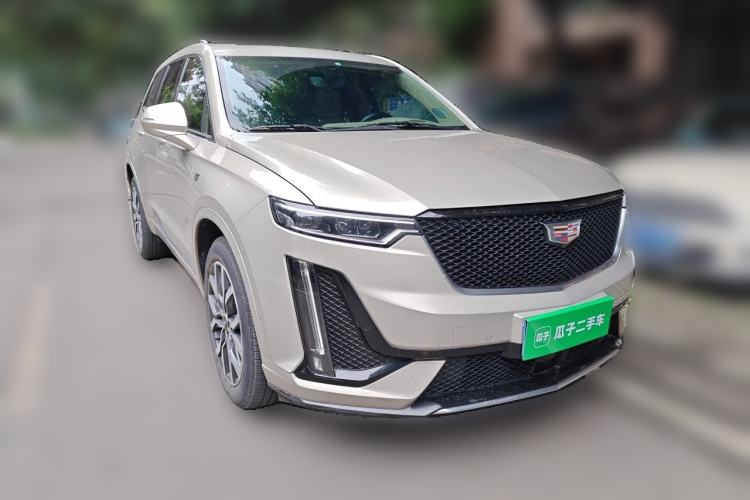 Used Cadillac XT6 2021 2.0T Six-Seater Four-Wheel-Drive Platinum Edition Front Right 45 Deg