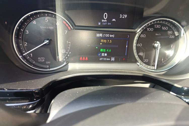 Used Cadillac XT6 2021 2.0T 7-Seater Four-Wheel Drive Luxury Version Odometer Close Up