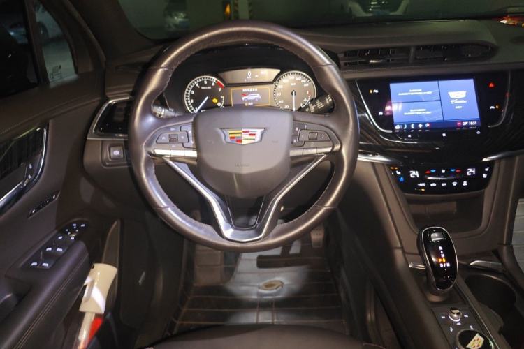 Used Cadillac XT6 2021 28T Six-Seater Four-Wheel-Drive Luxury Sport Model Steering Wheel