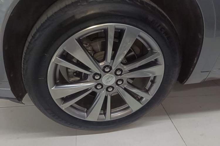 Used Cadillac XT6 2021 28T Six-Seater Four-Wheel-Drive Luxury Version Exterior 1