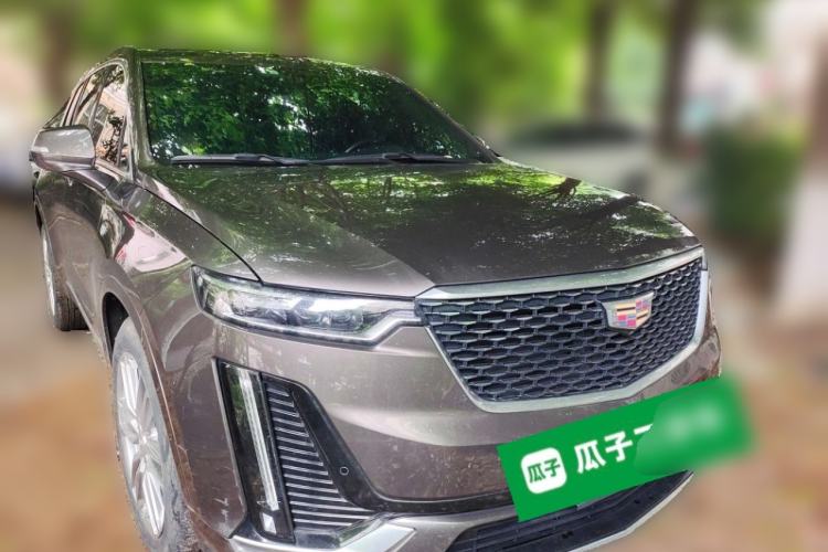 Used Cadillac XT6 2021 2.0T 6-Seater Two-Wheel Drive Luxury Version Front Right 45 Deg