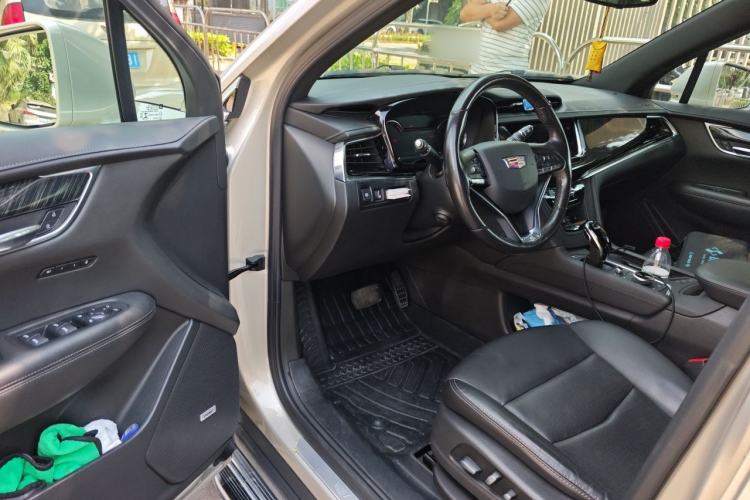 Used Cadillac XT6 2021 2.0T 7-Seater Four-Wheel Drive Luxury Version Driver Seat