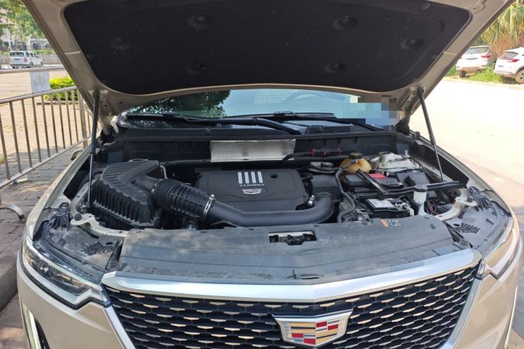 Used Cadillac XT6 2021 2.0T 7-Seater Four-Wheel Drive Luxury Version Engine Bay