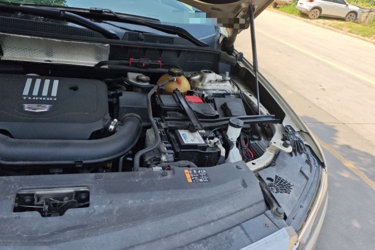 Used Cadillac XT6 2021 2.0T 7-Seater Four-Wheel Drive Luxury Version Engine Bay Left