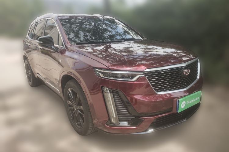Used Cadillac XT6 2021 2.0T 7-Seater Four-Wheel Drive Luxury Version Front Right 45 Deg