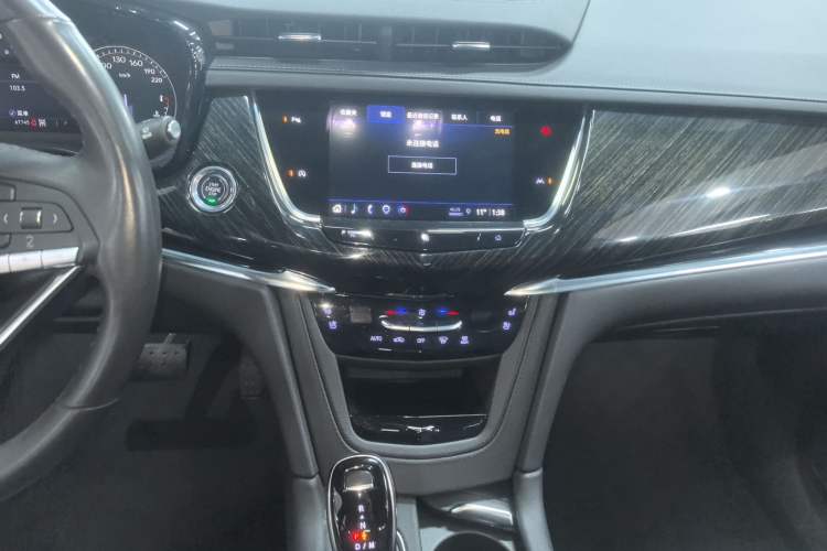 Used Cadillac XT6 2021 2.0T Six-Seater Four-Wheel-Drive Luxury Version Audio And AC Panel