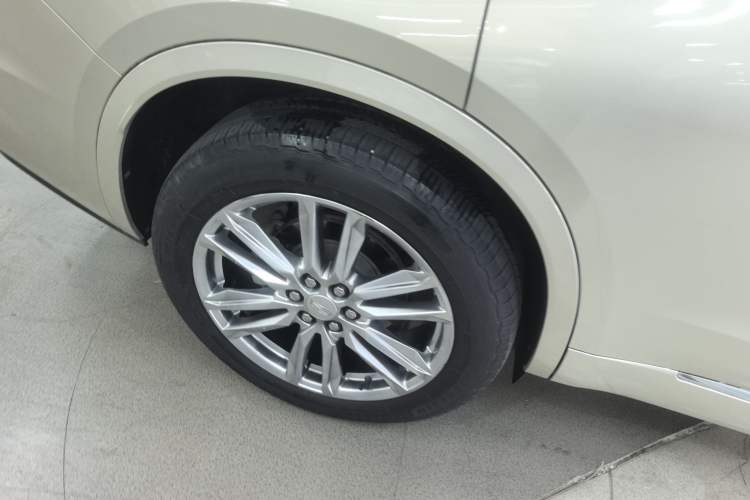 Used Cadillac XT6 2021 2.0T Six-Seater Four-Wheel-Drive Luxury Version Exterior 5