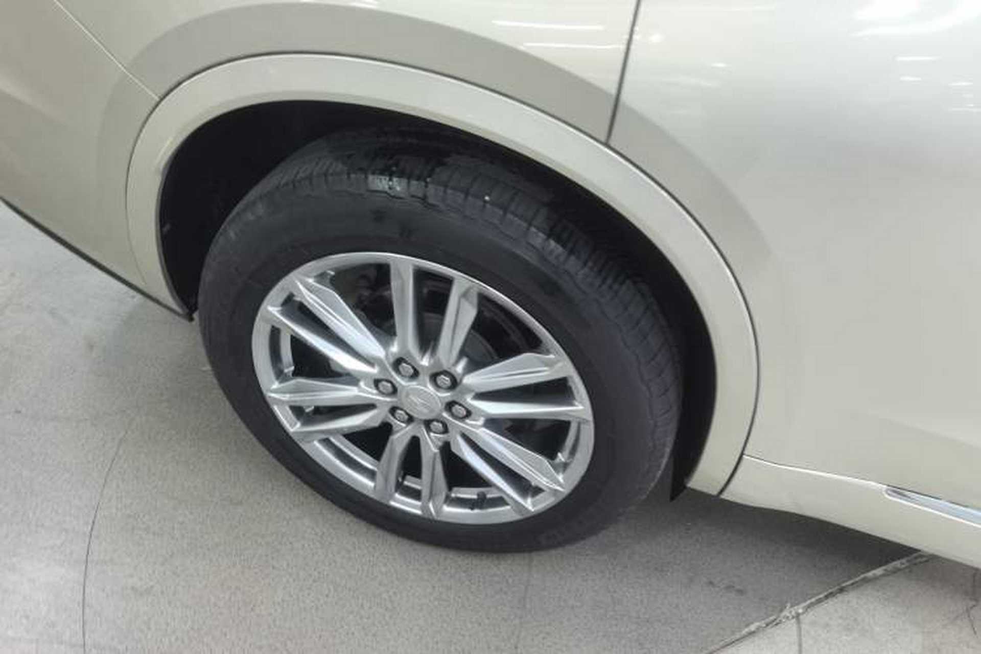 Used Cadillac XT6 2021 2.0T Six-Seater Four-Wheel-Drive Luxury Version Exterior 5