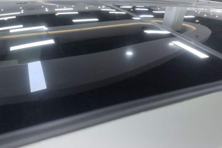 Used Cadillac XT6 2021 2.0T Six-Seater Four-Wheel-Drive Luxury Version Roof