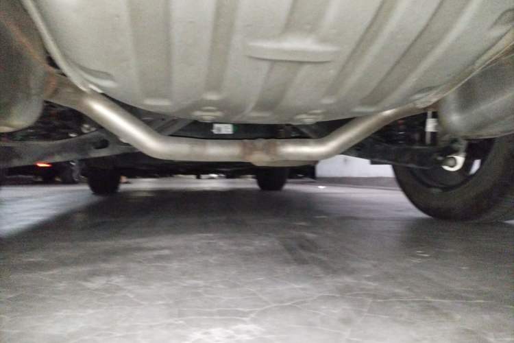 Used Cadillac XT6 2021 2.0T 6-Seater Two-Wheel Drive Luxury Version Chassis Rear